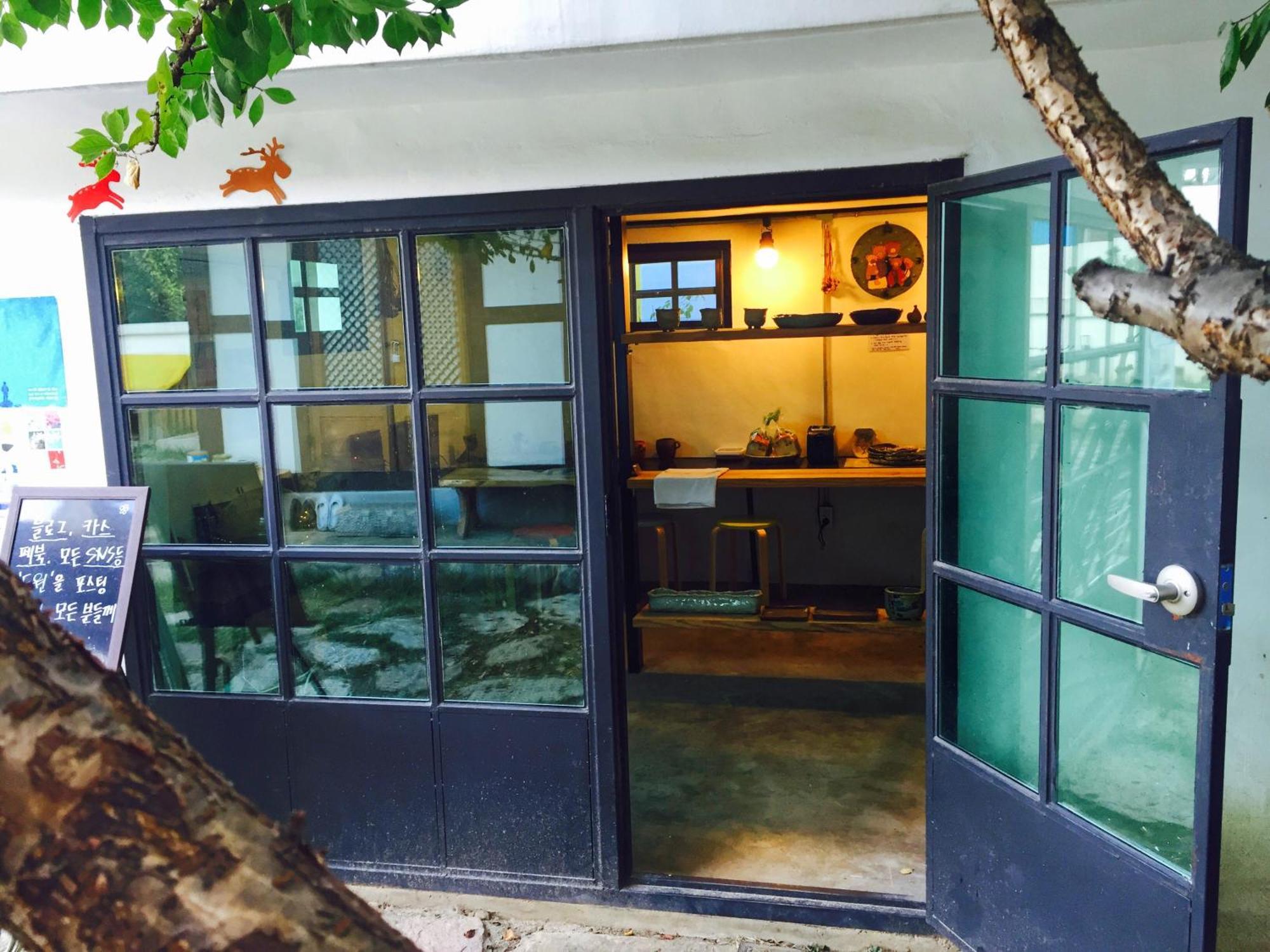 Dowon Guesthouse Jeonju Buitenkant foto
